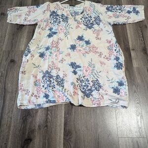 Lungo L'Arno, made in Italy, Floral Linen Dress, with 3/4 sleeves. Size 2X. GUC.